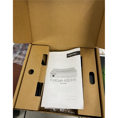 FG-81F 8 x GE RJ45 Ports 2 x RJ45/SFP geteilte Medien WAN Ports 128 GB SSD Kompaktes Design