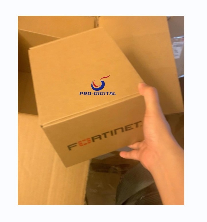 Fortinet FG-30E Wired Firewall 900 Tausend gleichzeitige Sitzungen für robuste Sicherheit